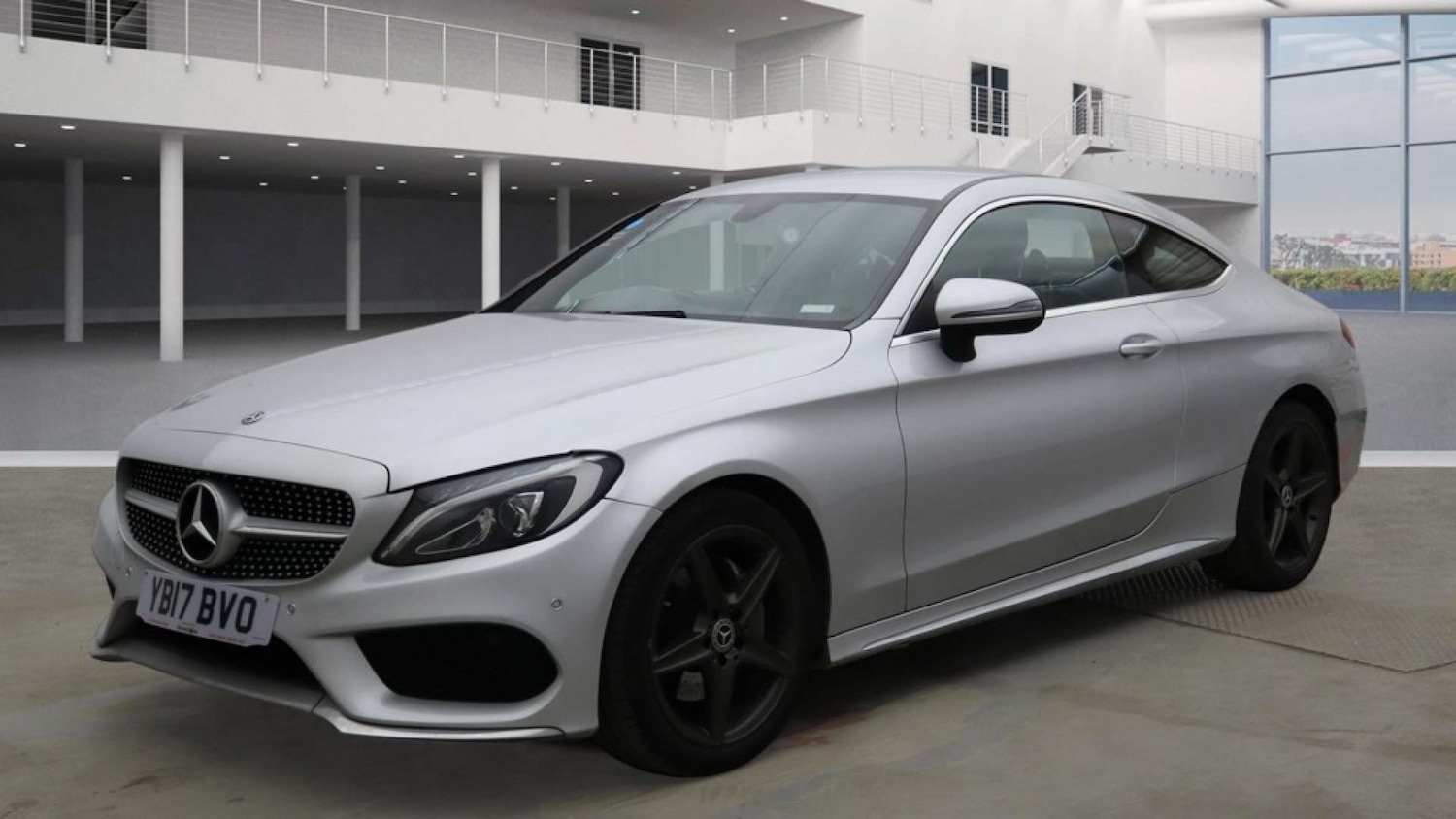 Used Mercedes-Benz C Class 2017 for sale - 77903035: Photo 3