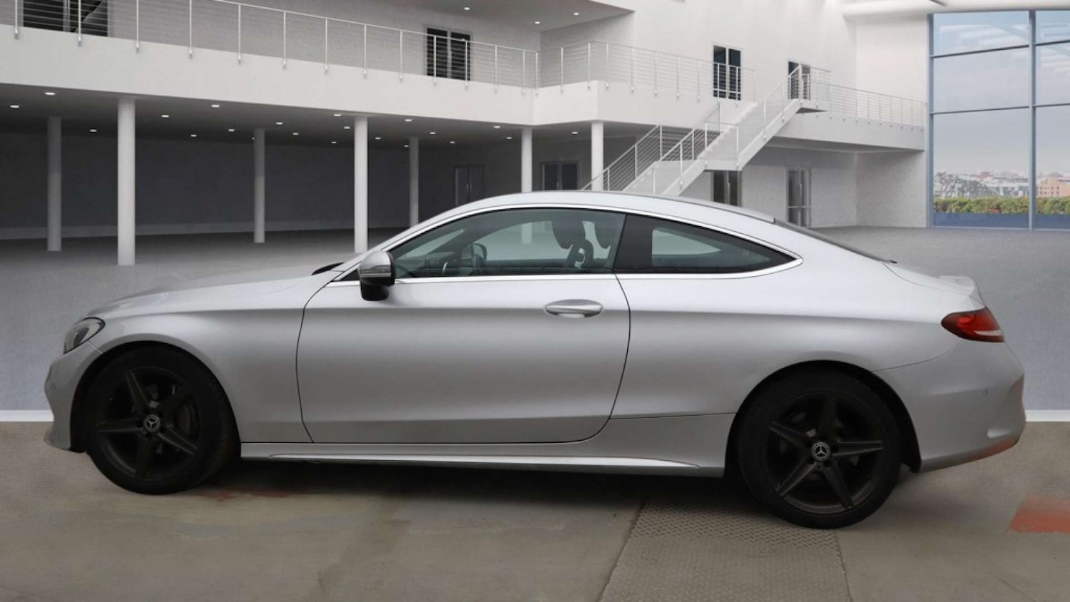 Used Mercedes-Benz C Class 2017 for sale - 77903035: Photo 8