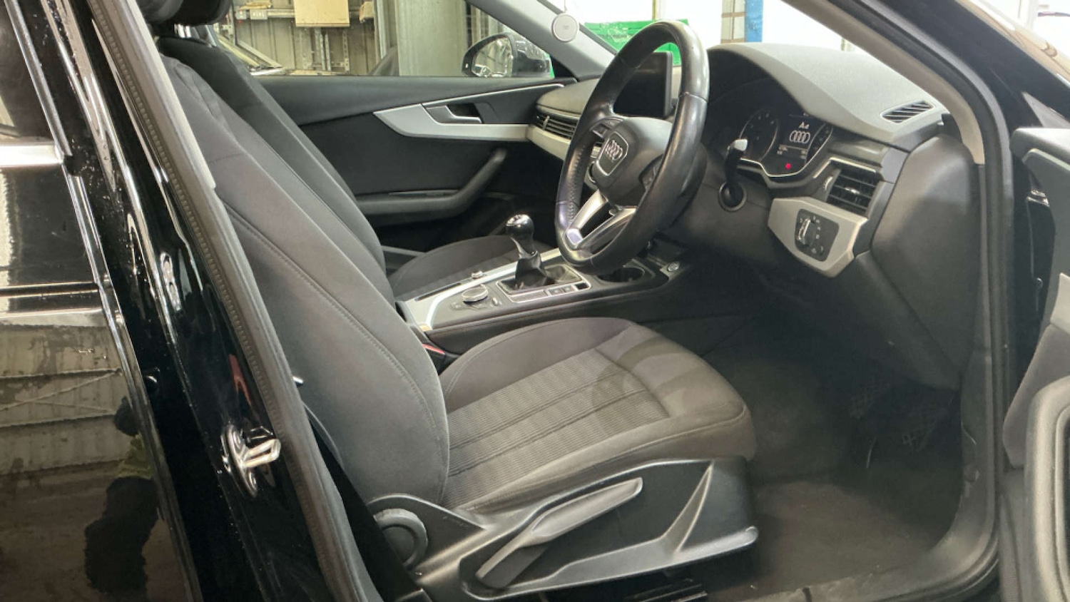 Used Audi A4 2018 for sale - 78176749: Photo 11