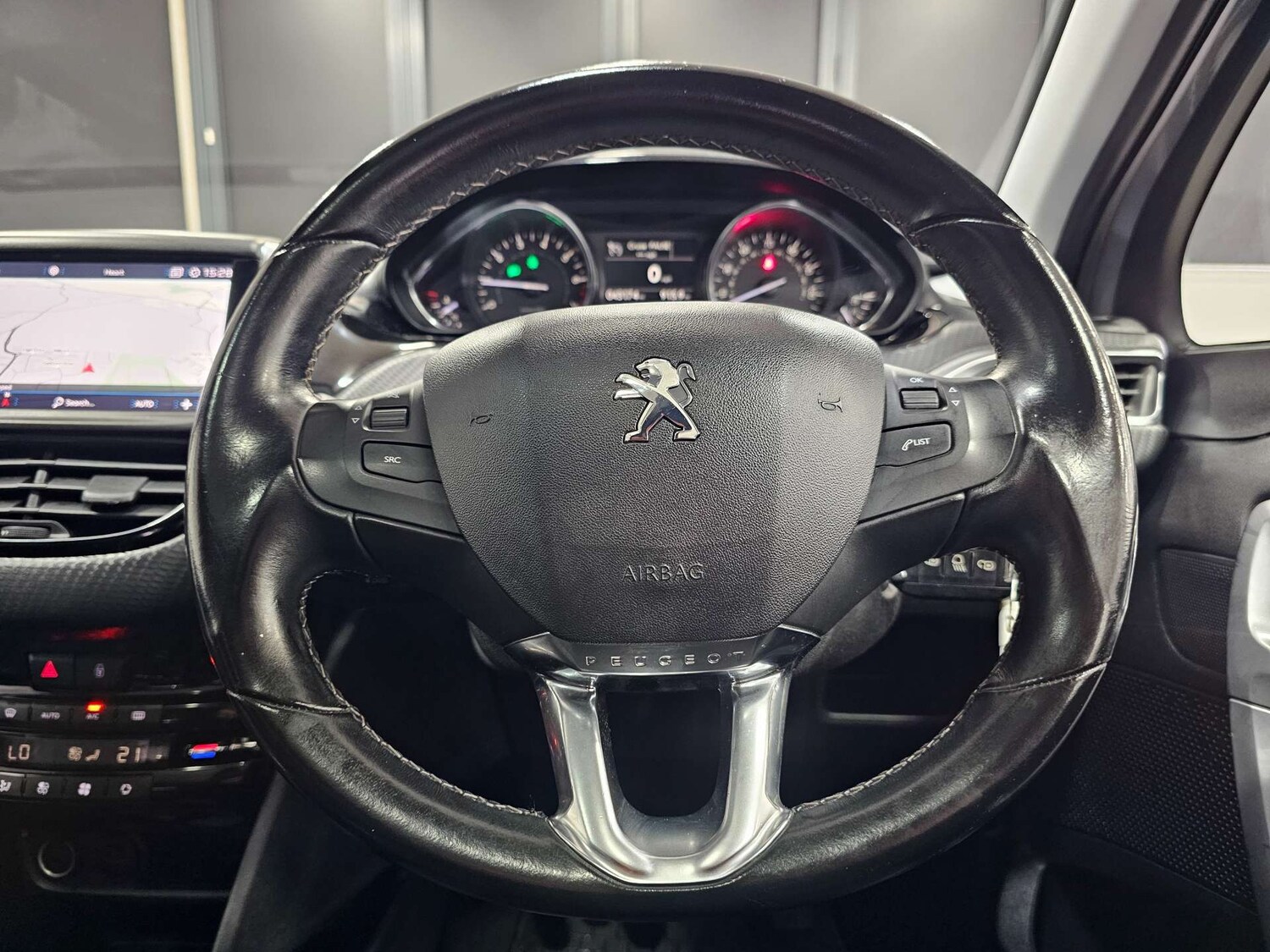 Used Peugeot 2008 2019 for sale - 77888882: Photo 13