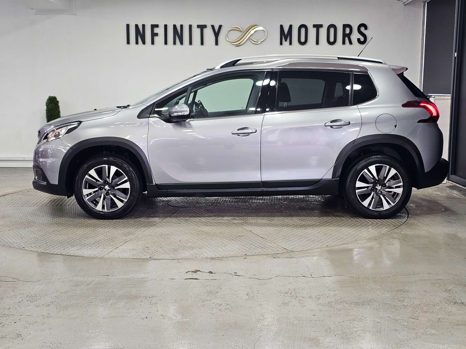 Used Peugeot 2008 2019 for sale - 77888882: Photo 20