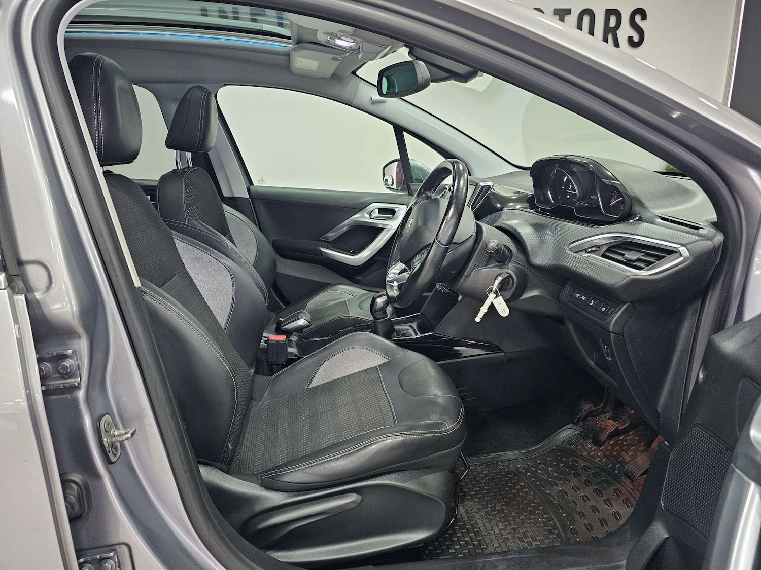 Used Peugeot 2008 2019 for sale - 77888882: Photo 3