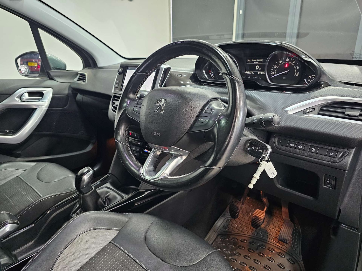 Used Peugeot 2008 2019 for sale - 77888882: Photo 5