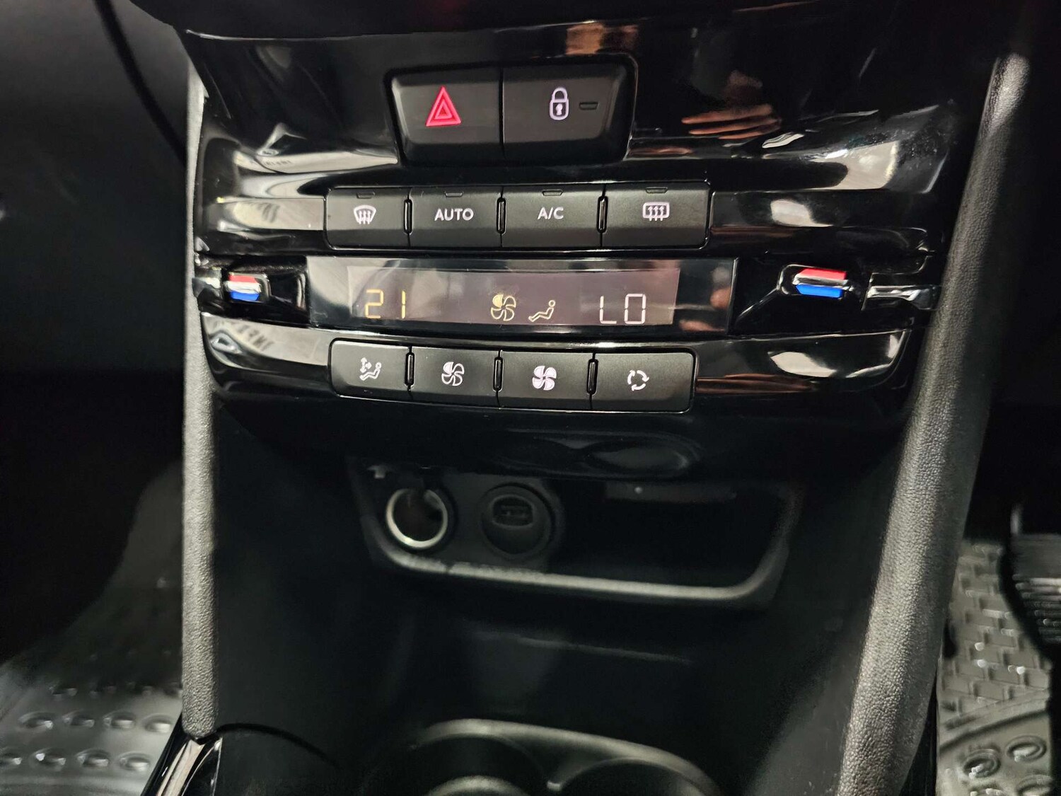 Used Peugeot 2008 2019 for sale - 77888882: Photo 68