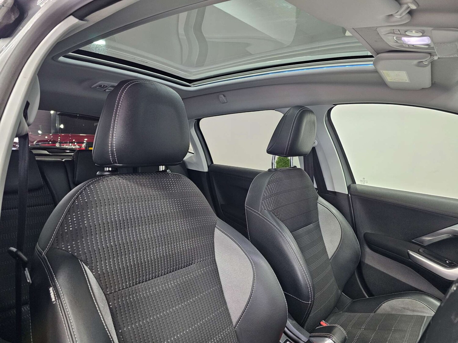 Used Peugeot 2008 2019 for sale - 77888882: Photo 7