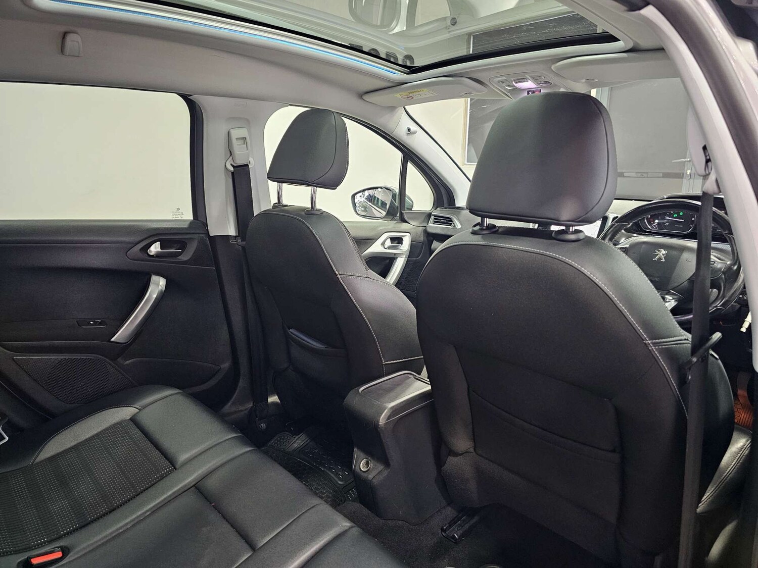 Used Peugeot 2008 2019 for sale - 77888882: Photo 80