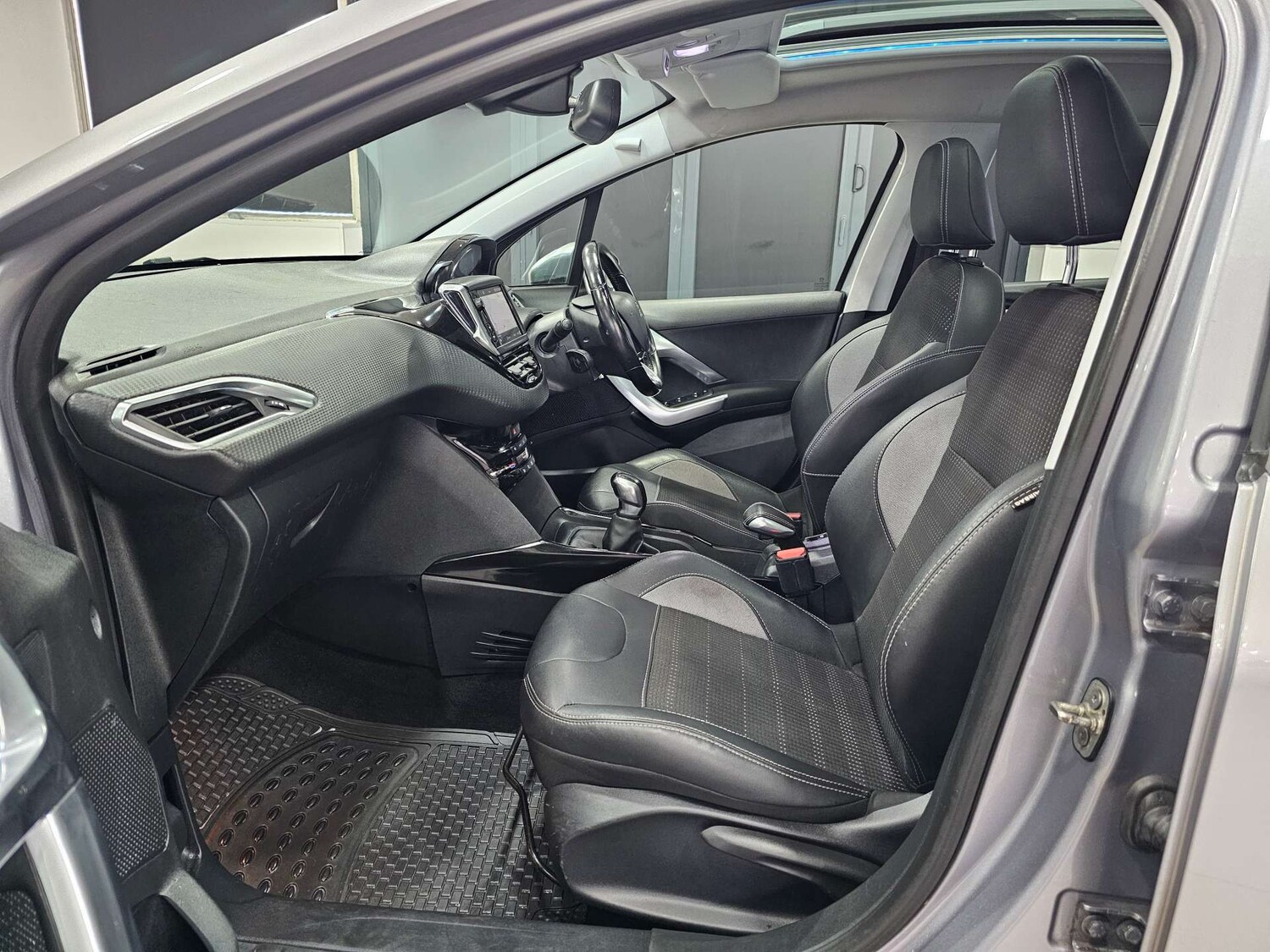 Used Peugeot 2008 2019 for sale - 77888882: Photo 88