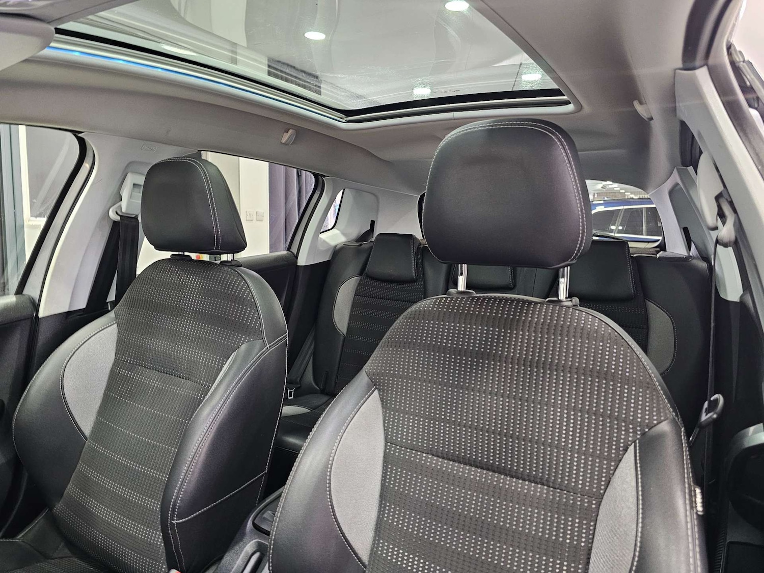 Used Peugeot 2008 2019 for sale - 77888882: Photo 90