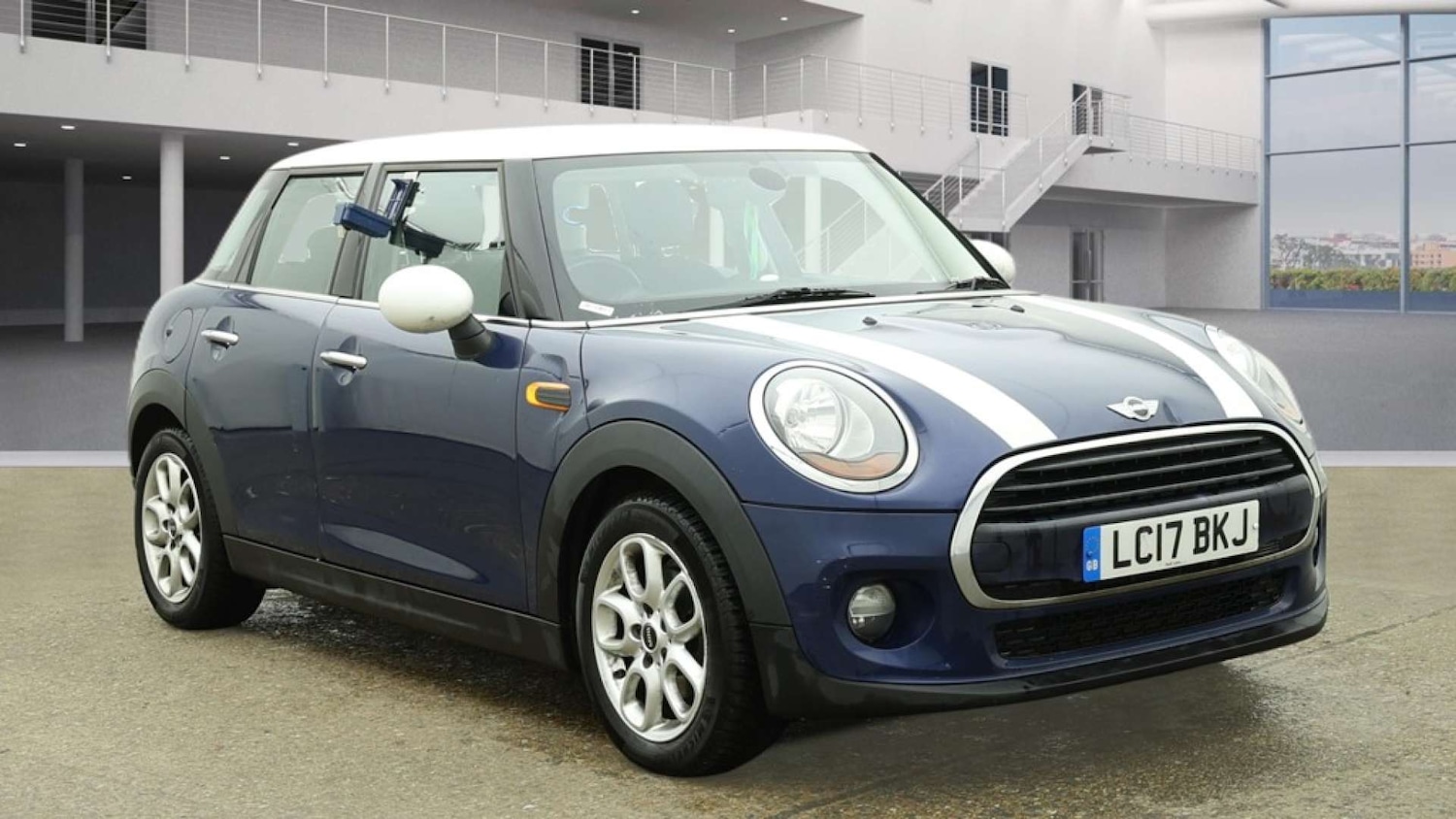Used MINI Hatch 2017 for sale - 77080223: Photo 1