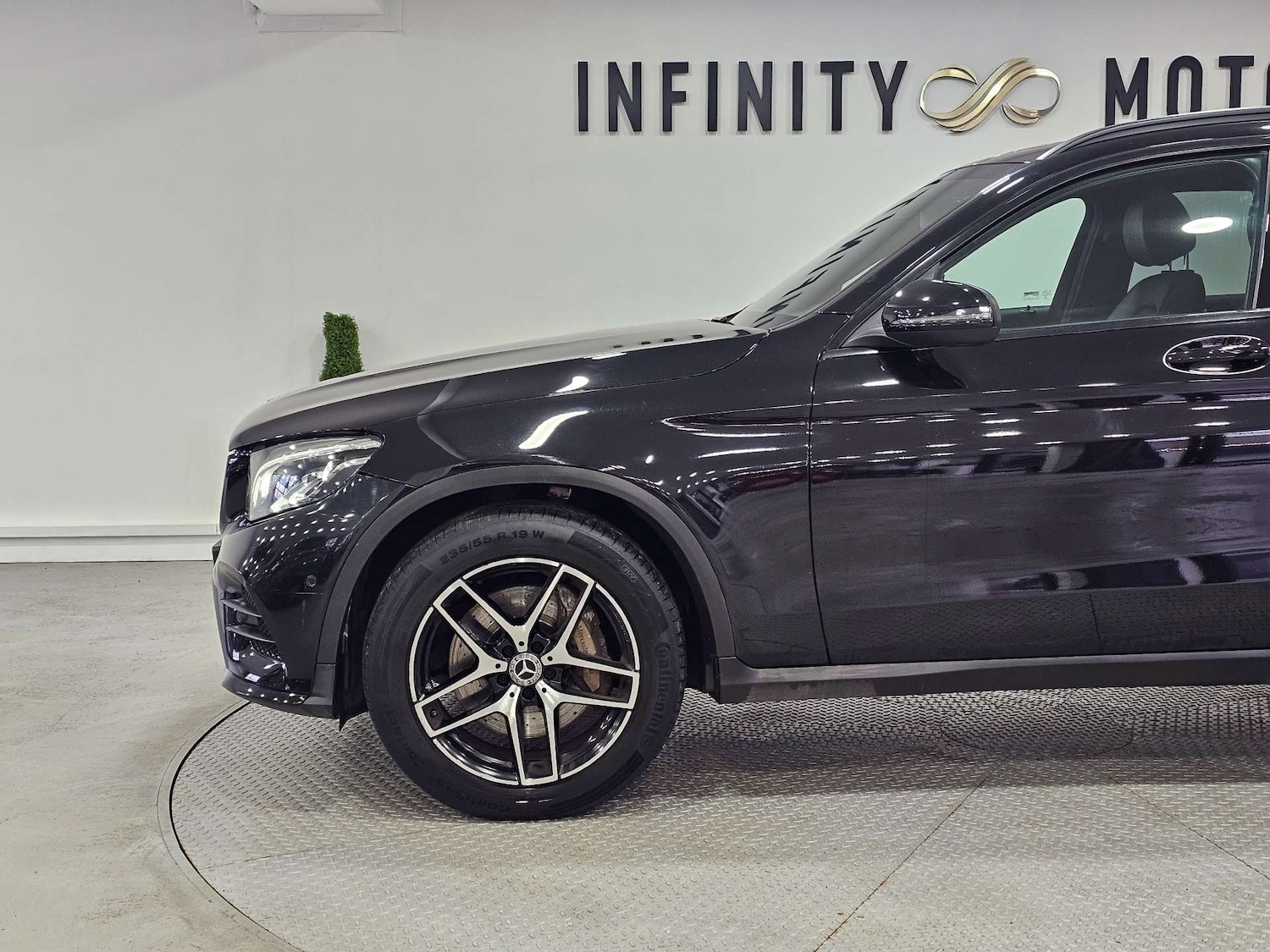 Used Mercedes-Benz GLC 2019 for sale - 76972376: Photo 23