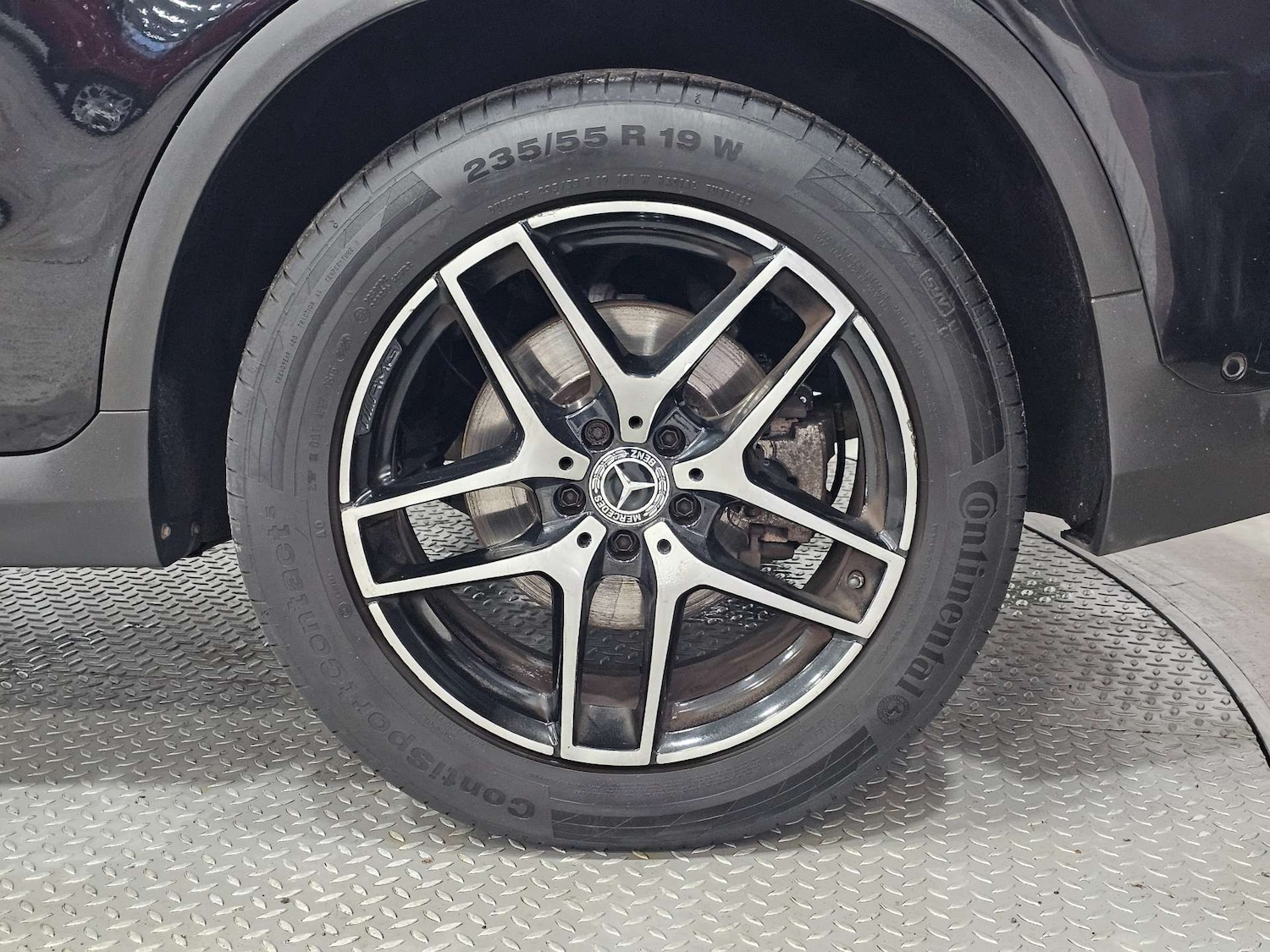 Used Mercedes-Benz GLC 2019 for sale - 76972376: Photo 27