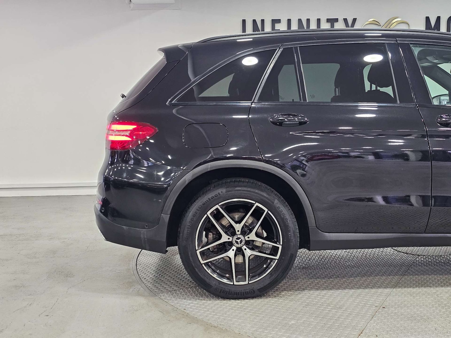 Used Mercedes-Benz GLC 2019 for sale - 76972376: Photo 37