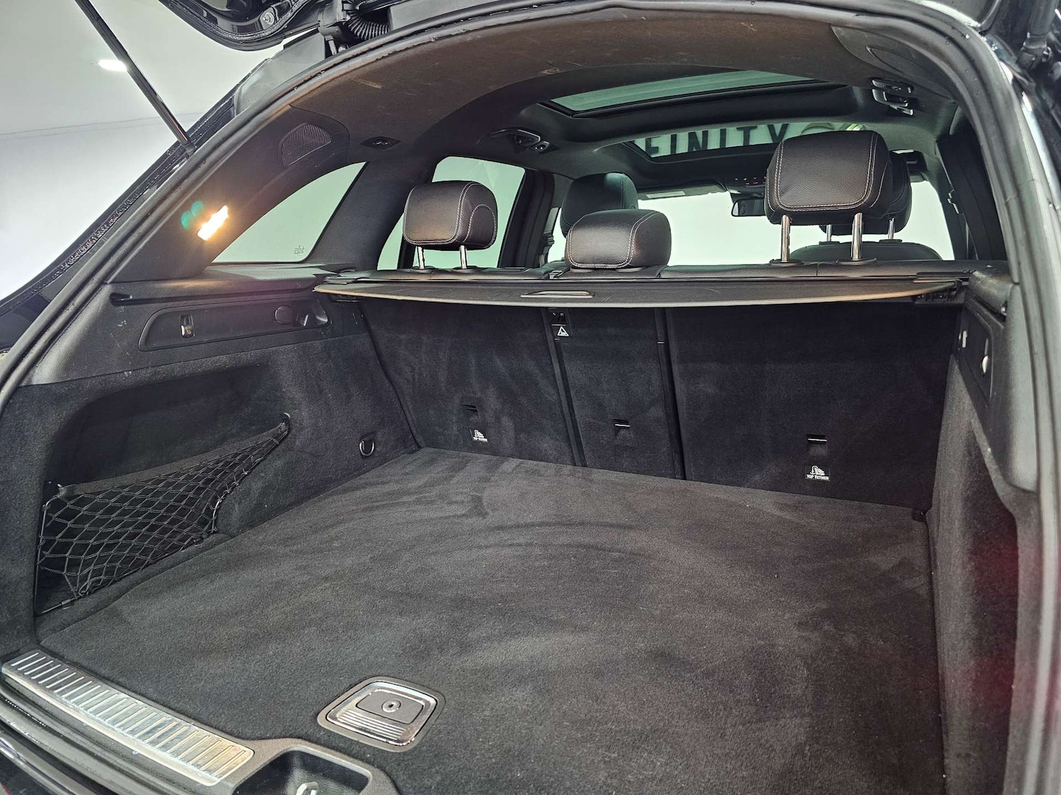 Used Mercedes-Benz GLC 2019 for sale - 76972376: Photo 52