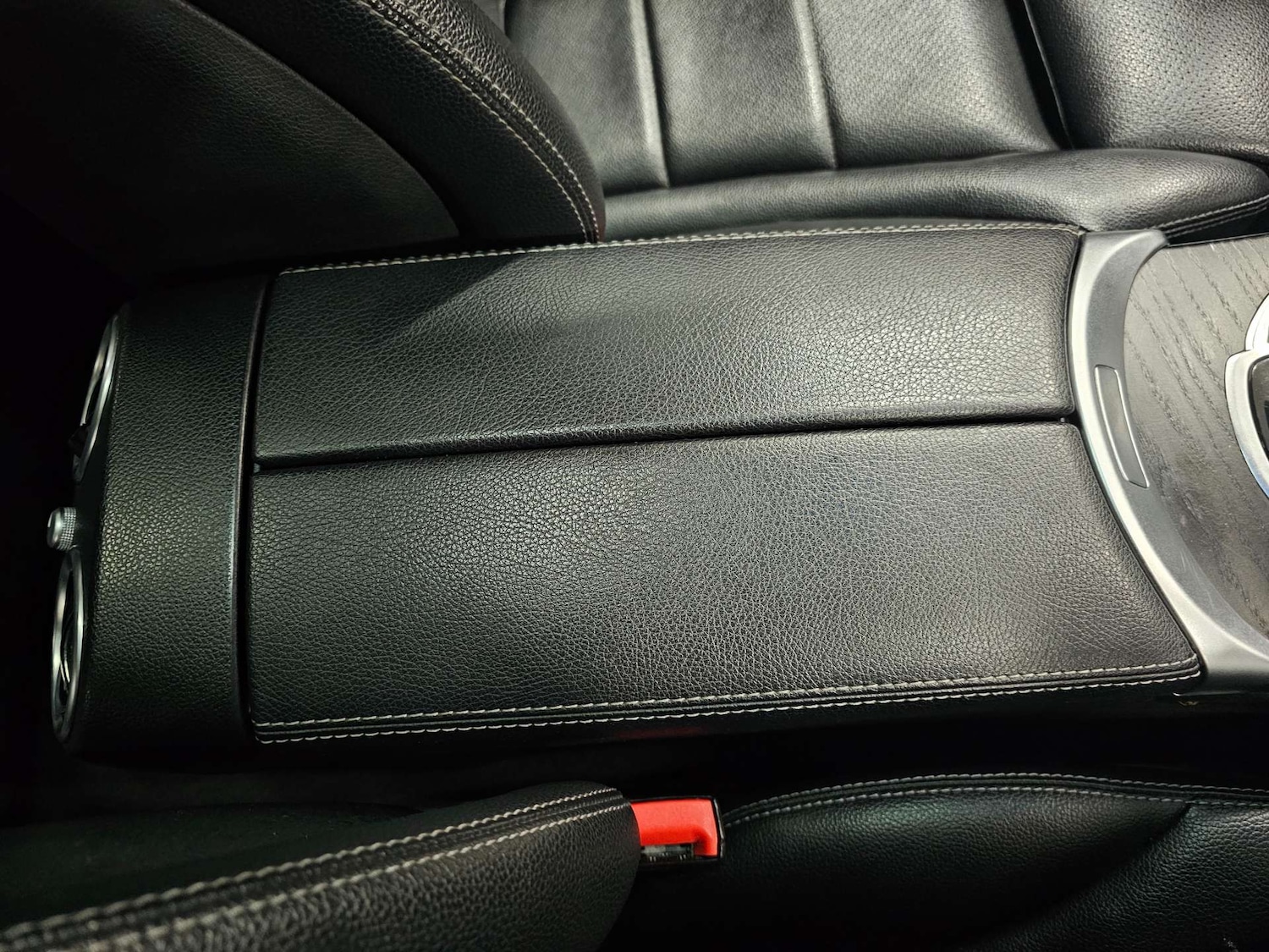 Used Mercedes-Benz GLC 2019 for sale - 76972376: Photo 68