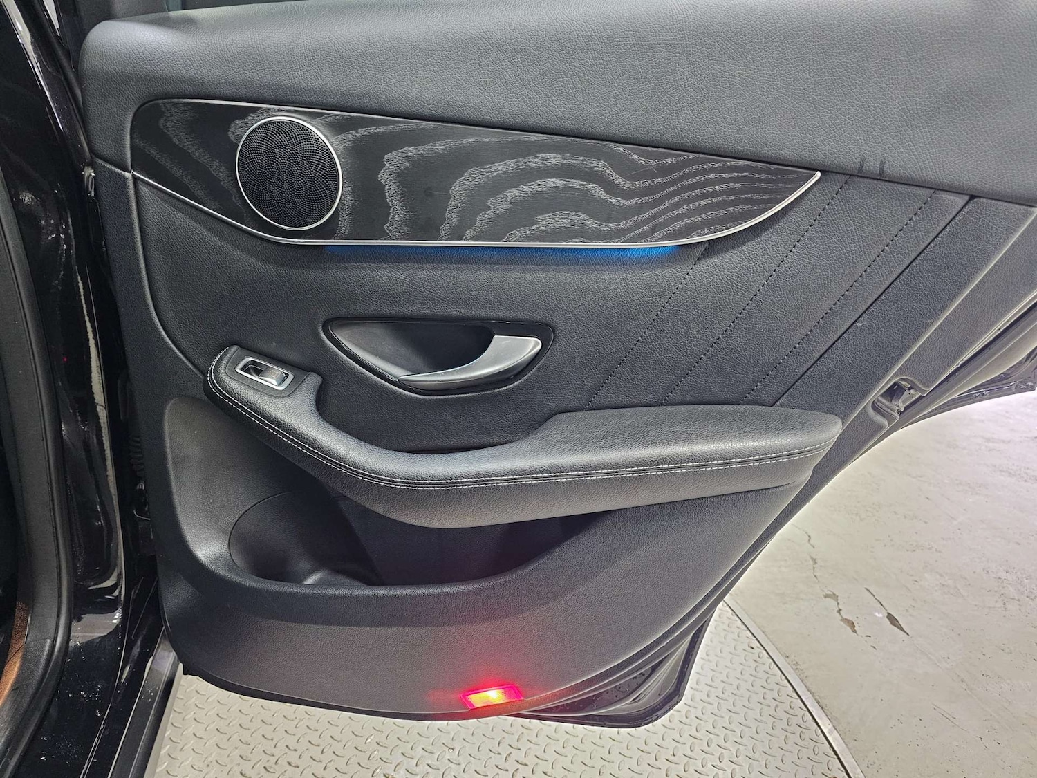 Used Mercedes-Benz GLC 2019 for sale - 76972376: Photo 82