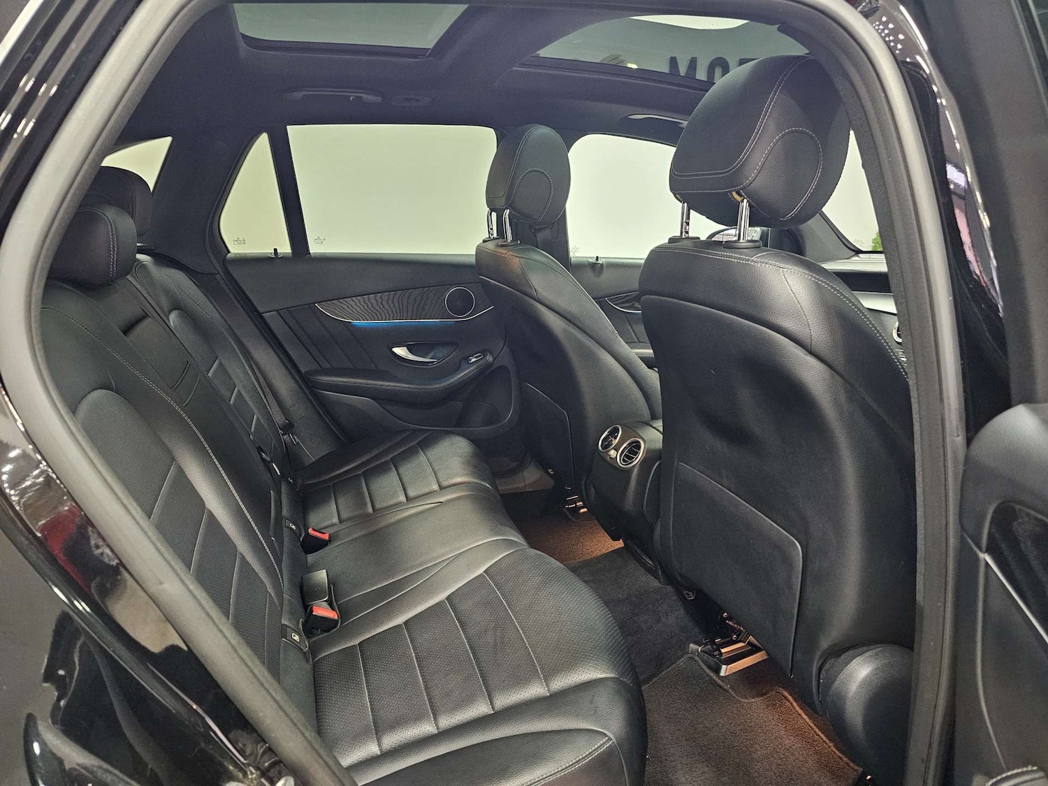 Used Mercedes-Benz GLC 2019 for sale - 76972376: Photo 83