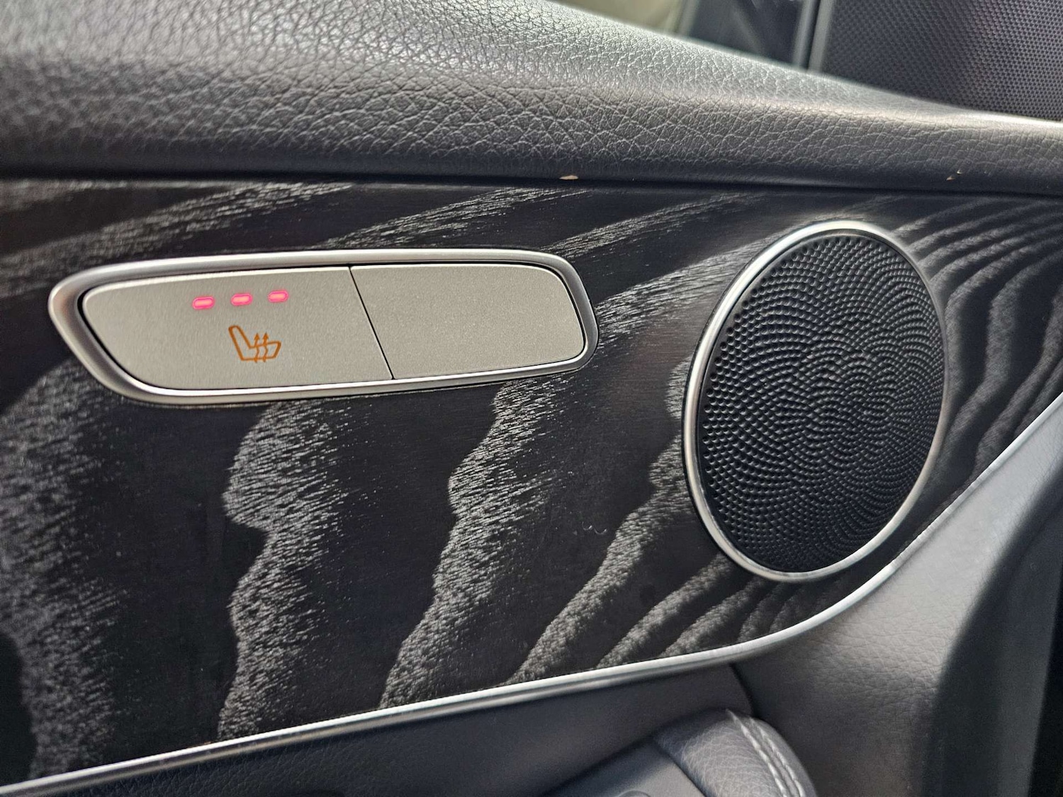 Used Mercedes-Benz GLC 2019 for sale - 76972376: Photo 94