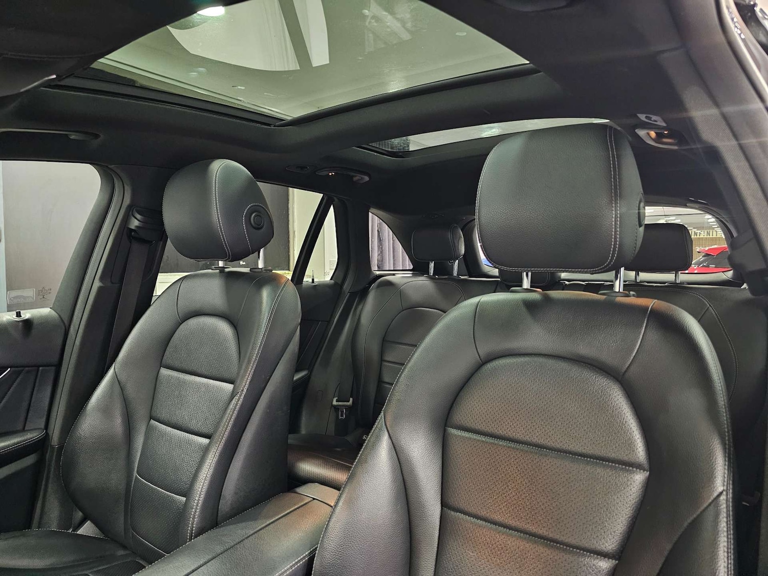 Used Mercedes-Benz GLC 2019 for sale - 76972376: Photo 99