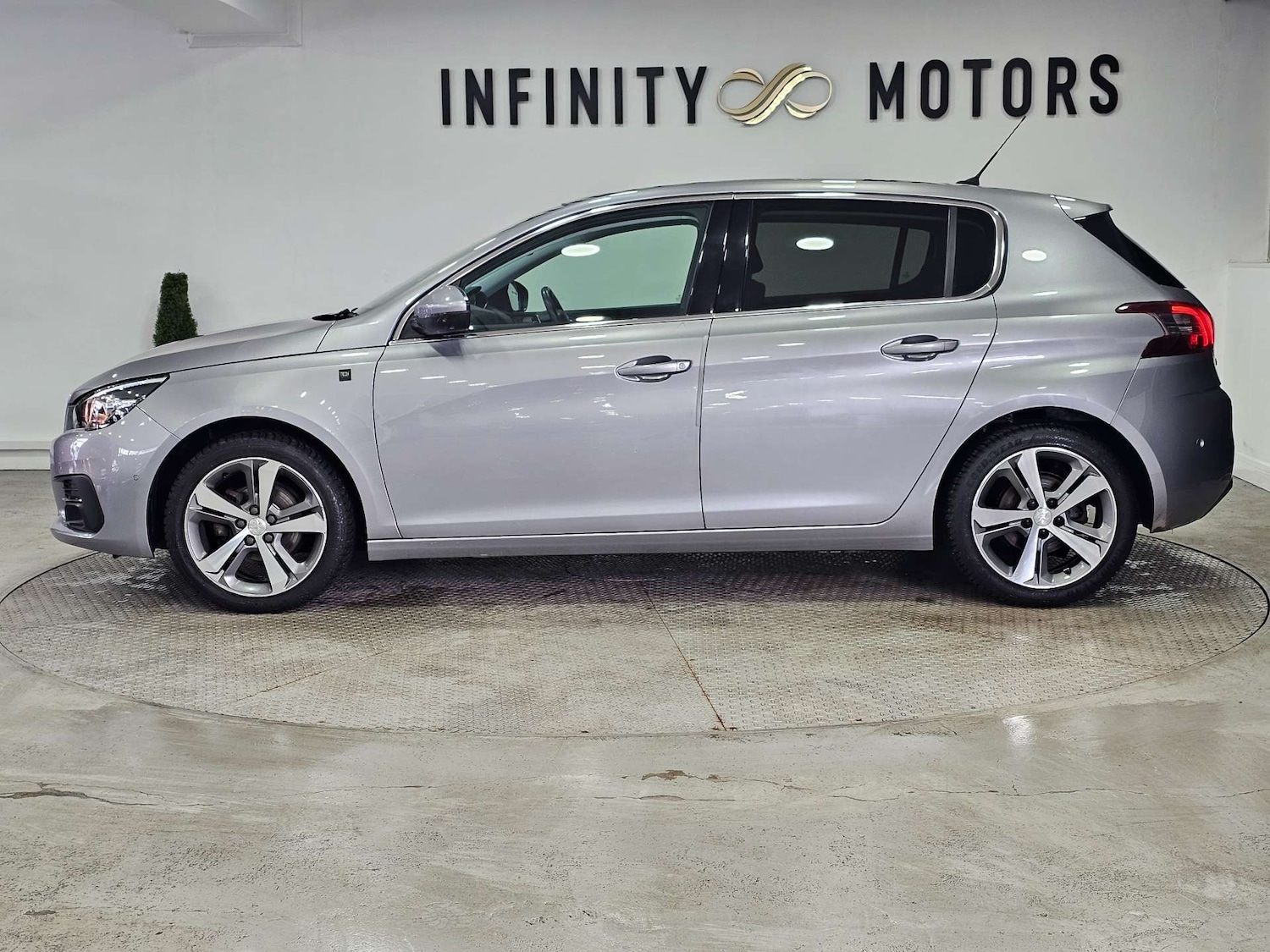 Used Peugeot 308 2019 for sale - 77523108: Photo 20