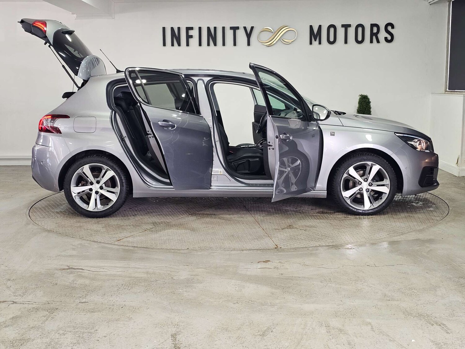 Used Peugeot 308 2019 for sale - 77523108: Photo 38