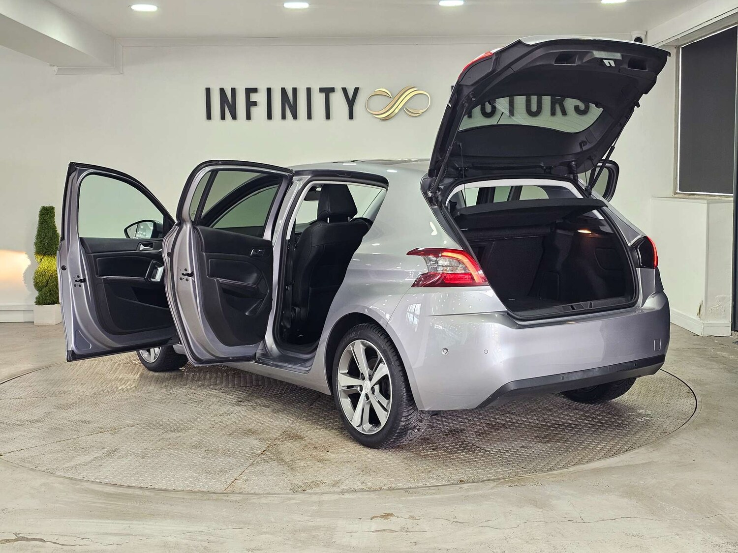 Used Peugeot 308 2019 for sale - 77523108: Photo 43