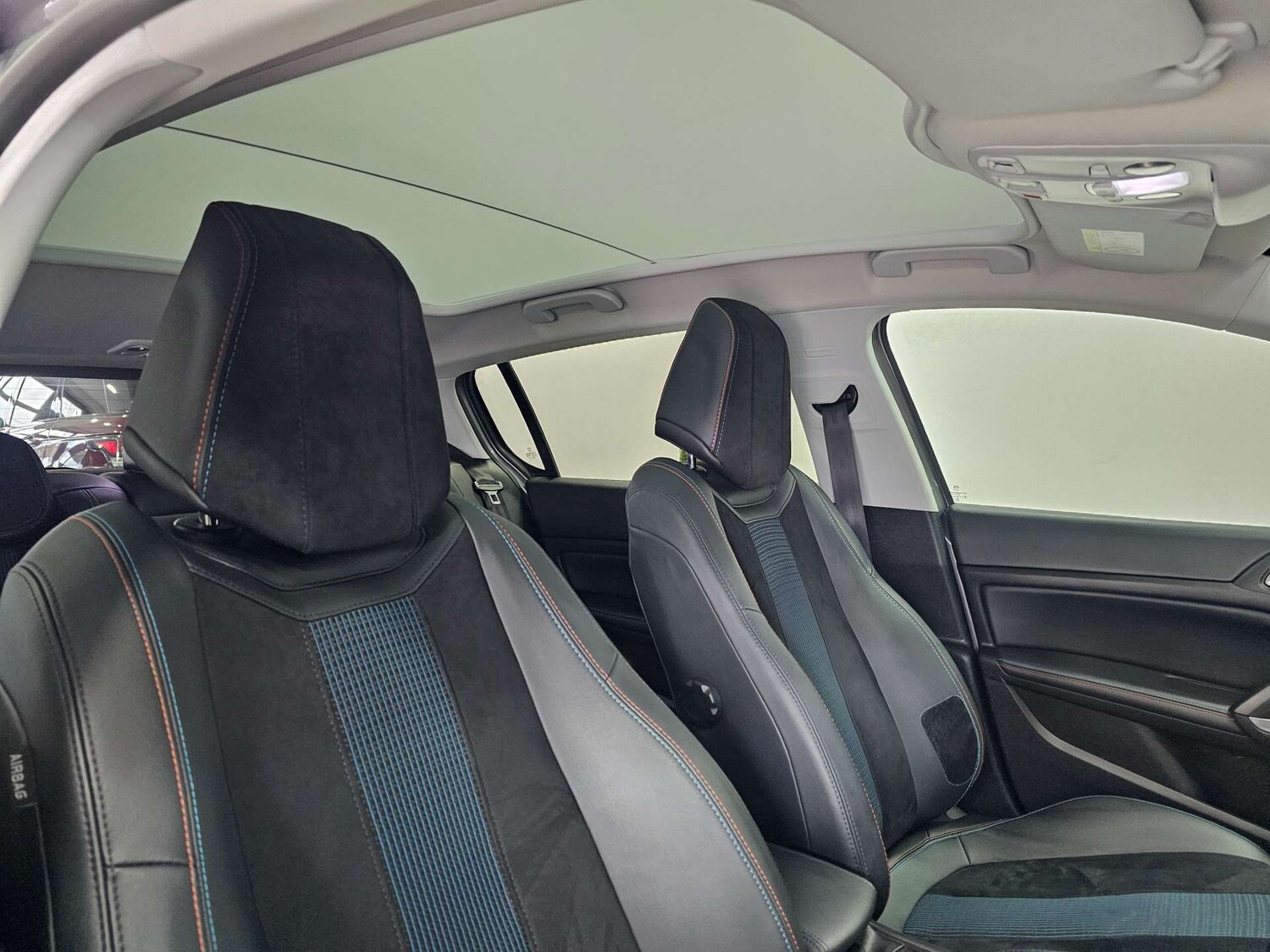 Used Peugeot 308 2019 for sale - 77523108: Photo 52