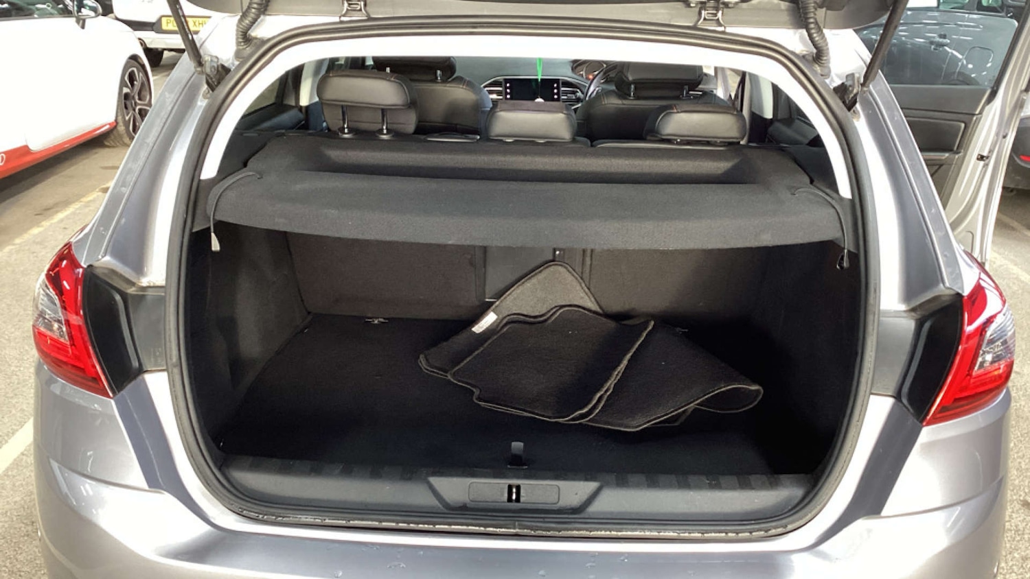 Used Peugeot 308 2019 for sale - 77523108: Photo 9