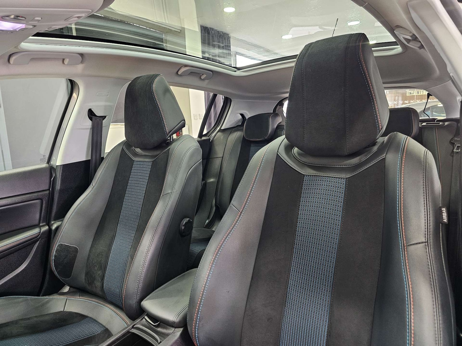 Used Peugeot 308 2019 for sale - 77523108: Photo 92