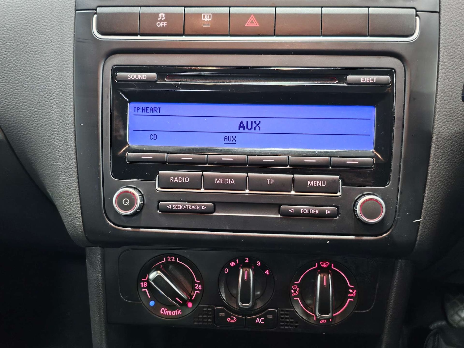 Used Volkswagen Polo 2010 for sale - 77403478: Photo 10