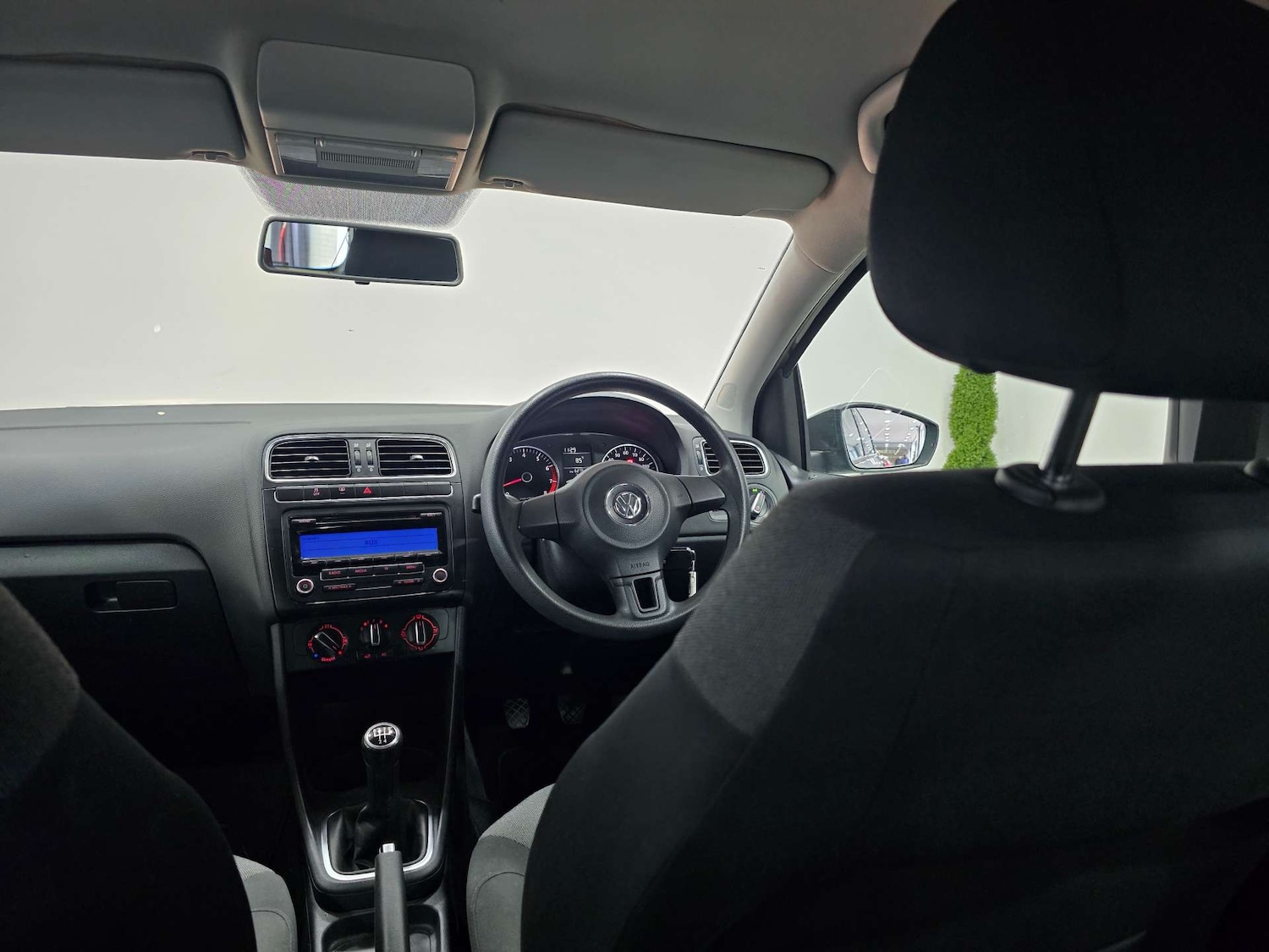 Used Volkswagen Polo 2010 for sale - 77403478: Photo 21