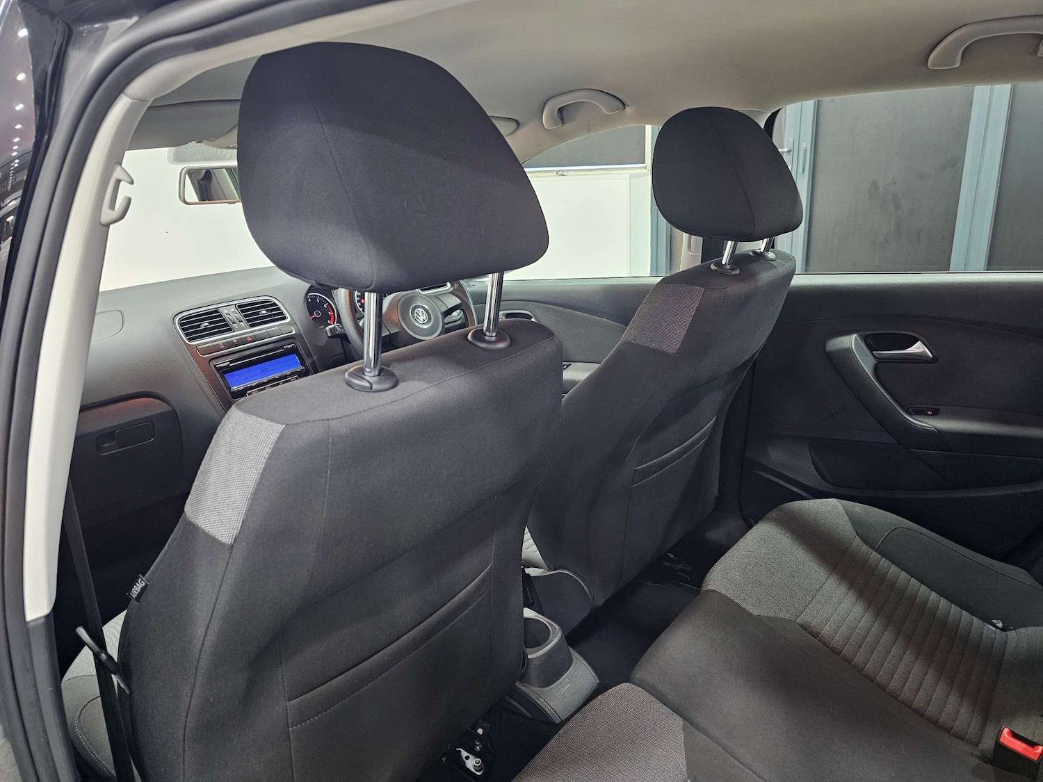 Used Volkswagen Polo 2010 for sale - 77403478: Photo 24