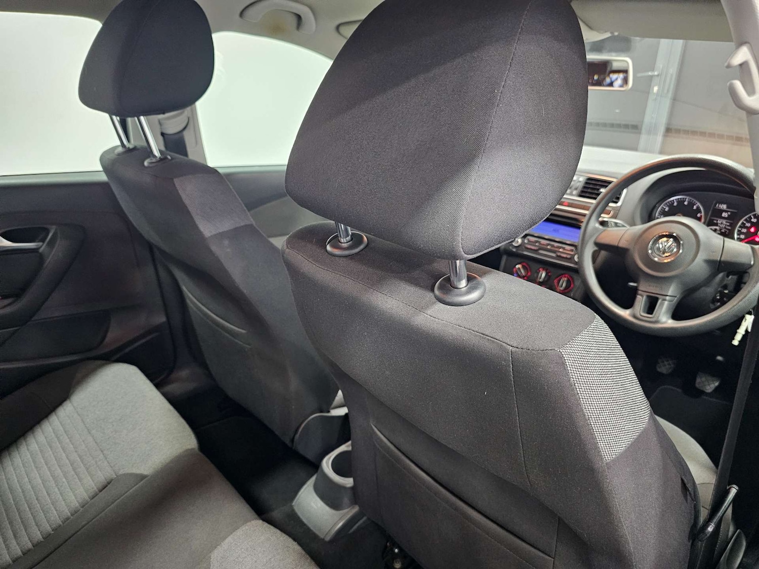 Used Volkswagen Polo 2010 for sale - 77403478: Photo 34