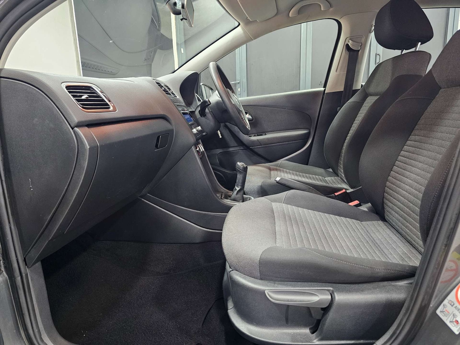 Used Volkswagen Polo 2010 for sale - 77403478: Photo 44