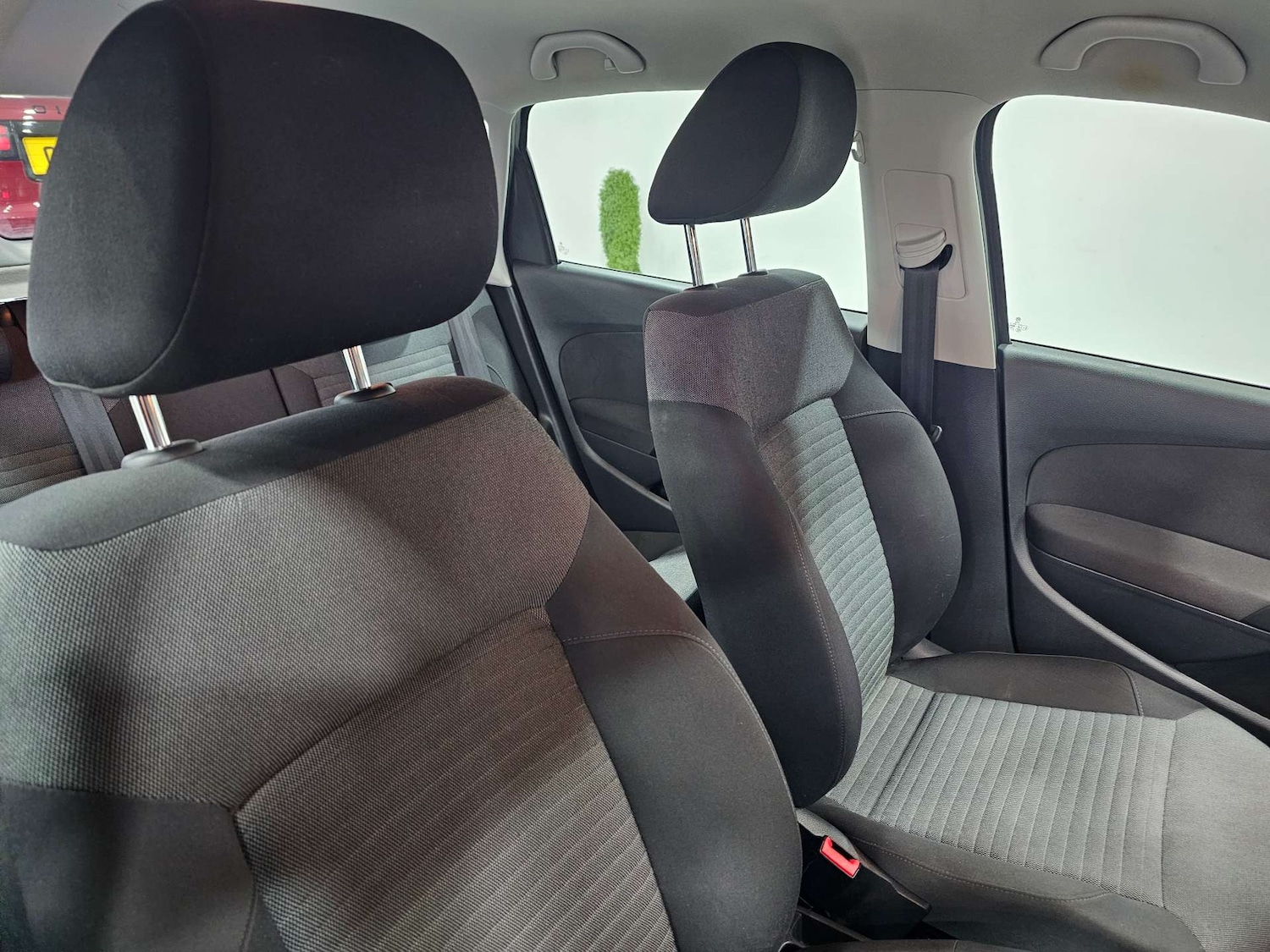 Used Volkswagen Polo 2010 for sale - 77403478: Photo 5