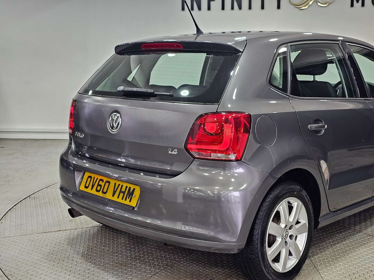 Used Volkswagen Polo 2010 for sale - 77403478: Photo 71