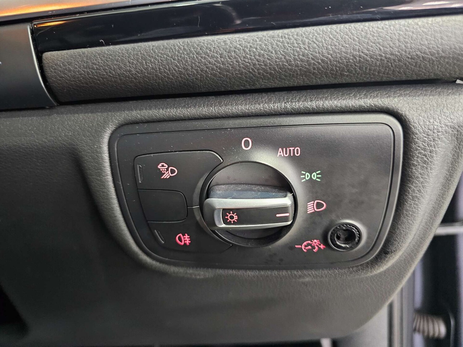 Used Audi A6 2014 for sale - 77151106: Photo 54