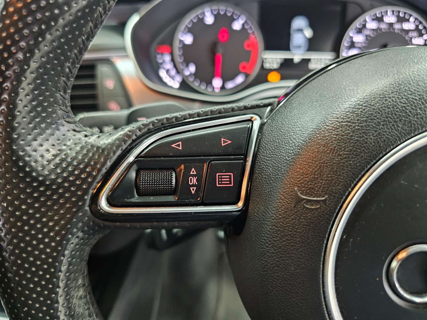 Used Audi A6 2014 for sale - 77151106: Photo 56