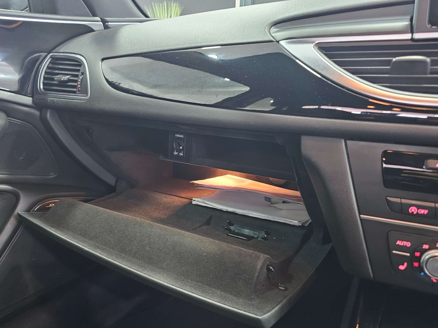 Used Audi A6 2014 for sale - 77151106: Photo 76