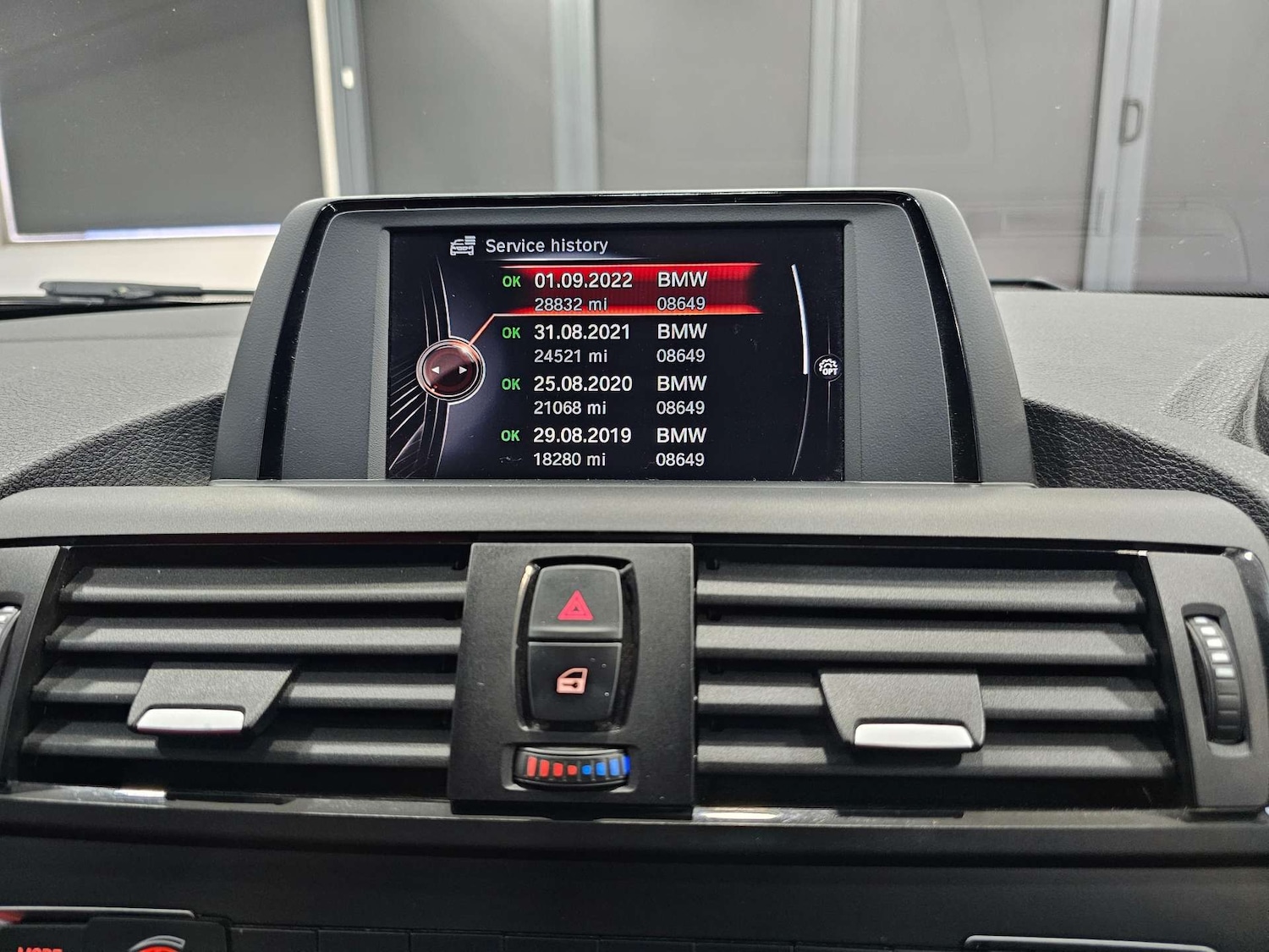 Used BMW 1 Series 2014 for sale - 77541307: Photo 31