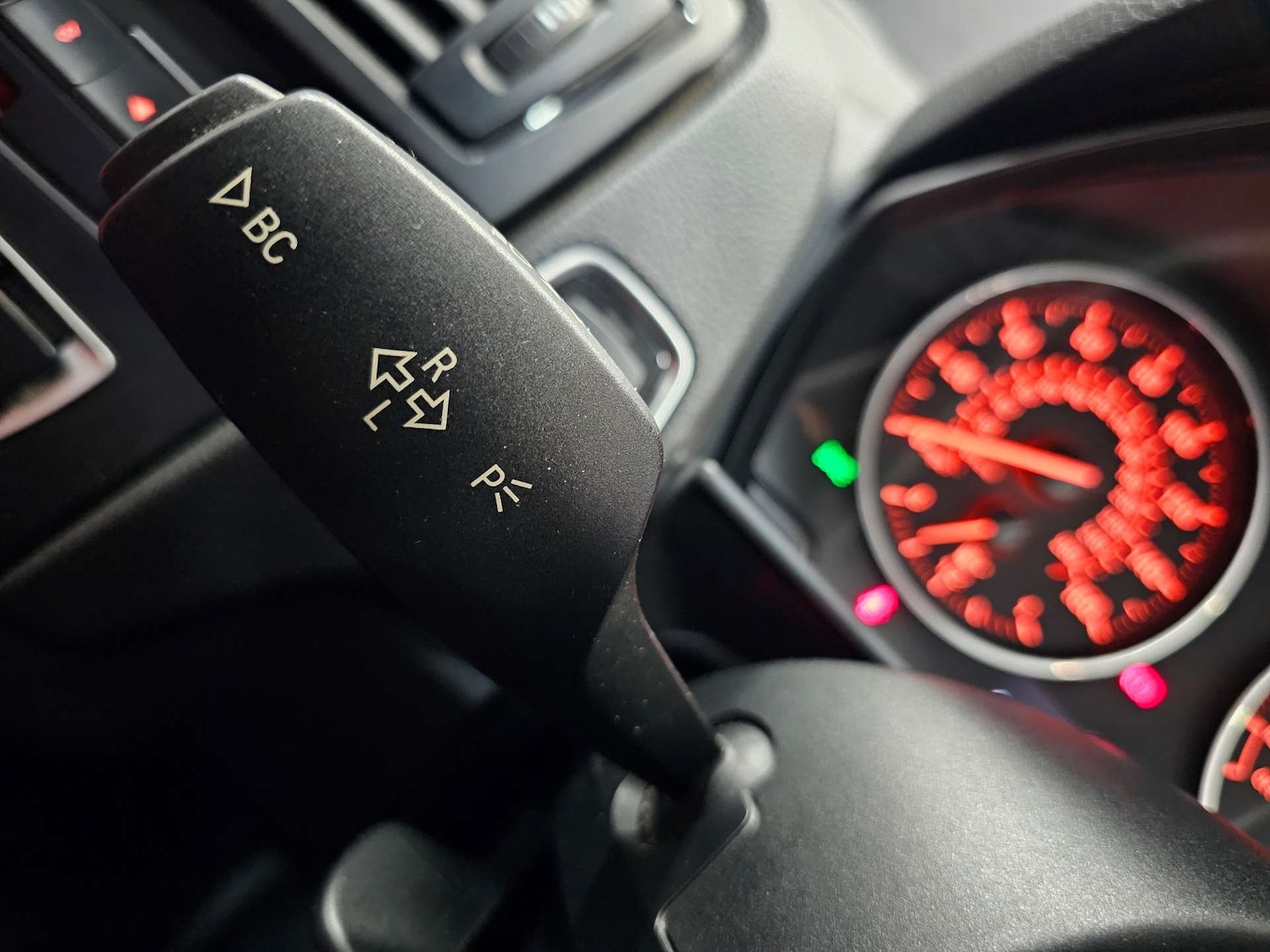 Used BMW 1 Series 2014 for sale - 77541307: Photo 38