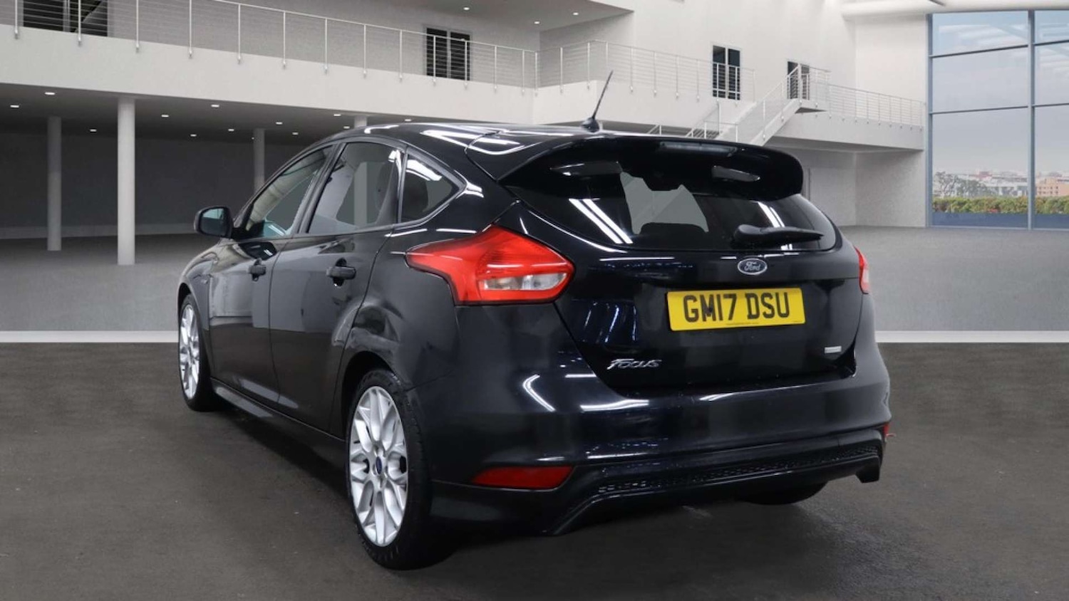 Used Ford Focus 2017 for sale - 77170320: Photo 4