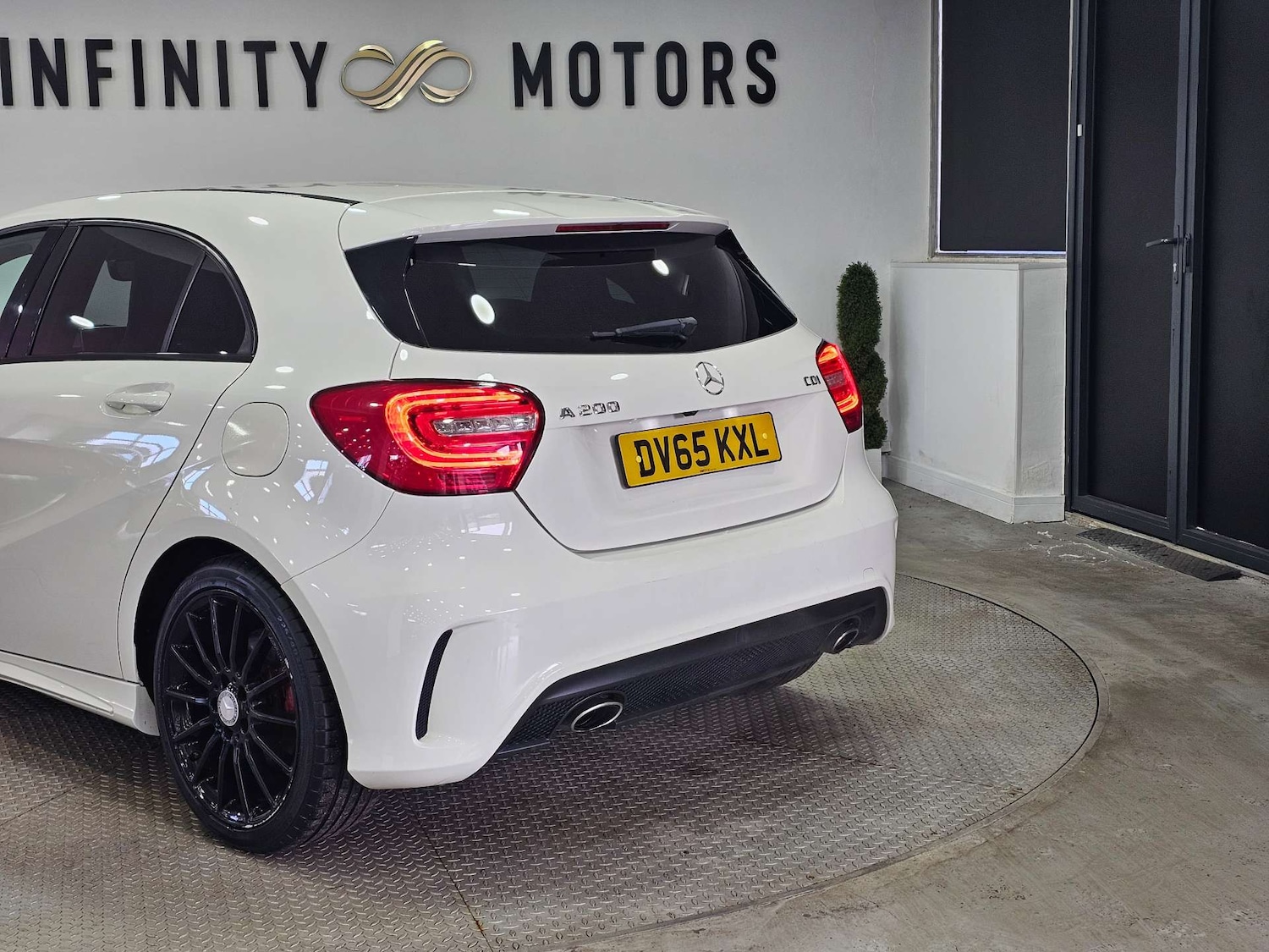 Used Mercedes-Benz A-Class 2015 for sale - 77241083: Photo 28