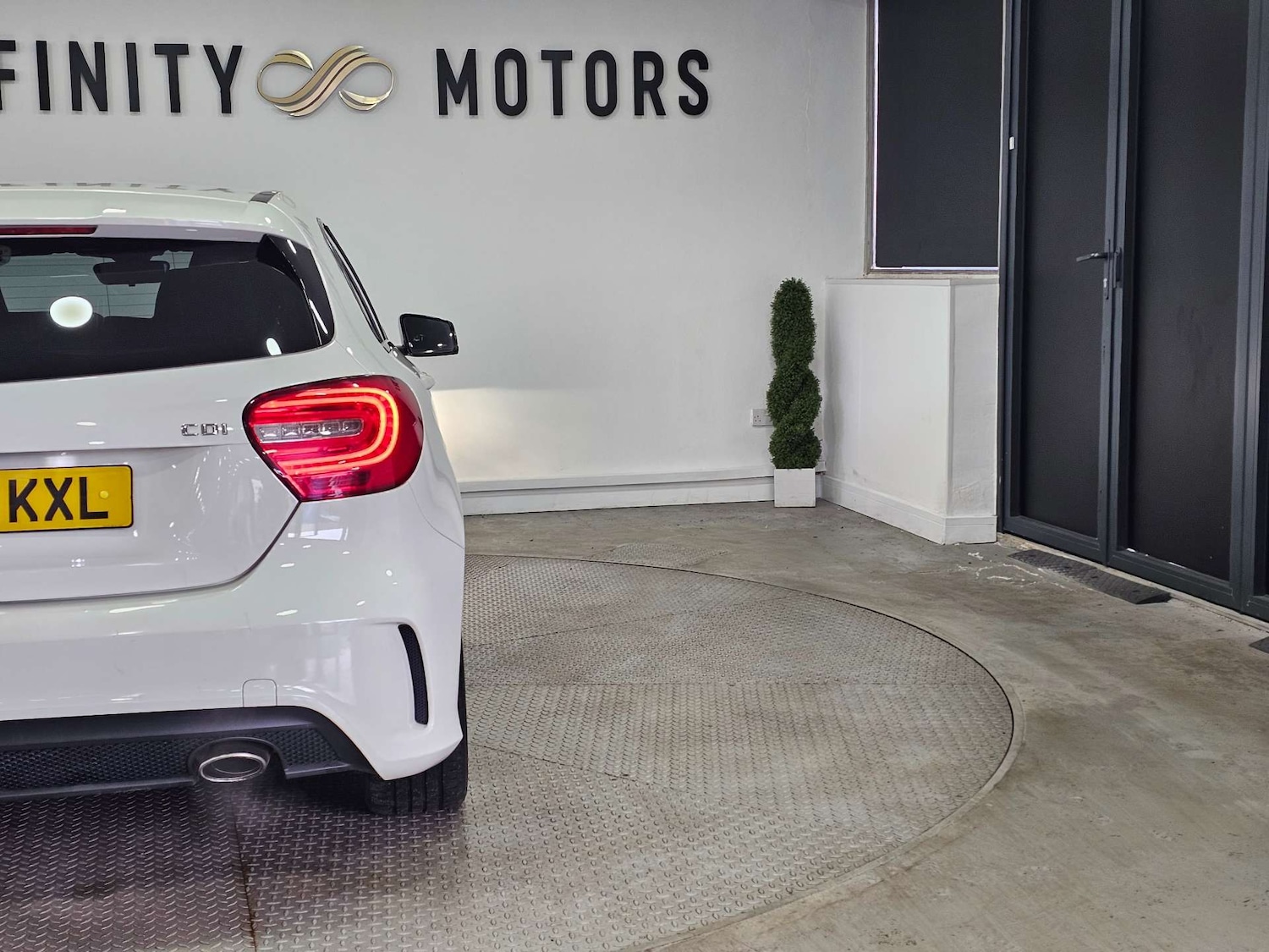 Used Mercedes-Benz A-Class 2015 for sale - 77241083: Photo 30