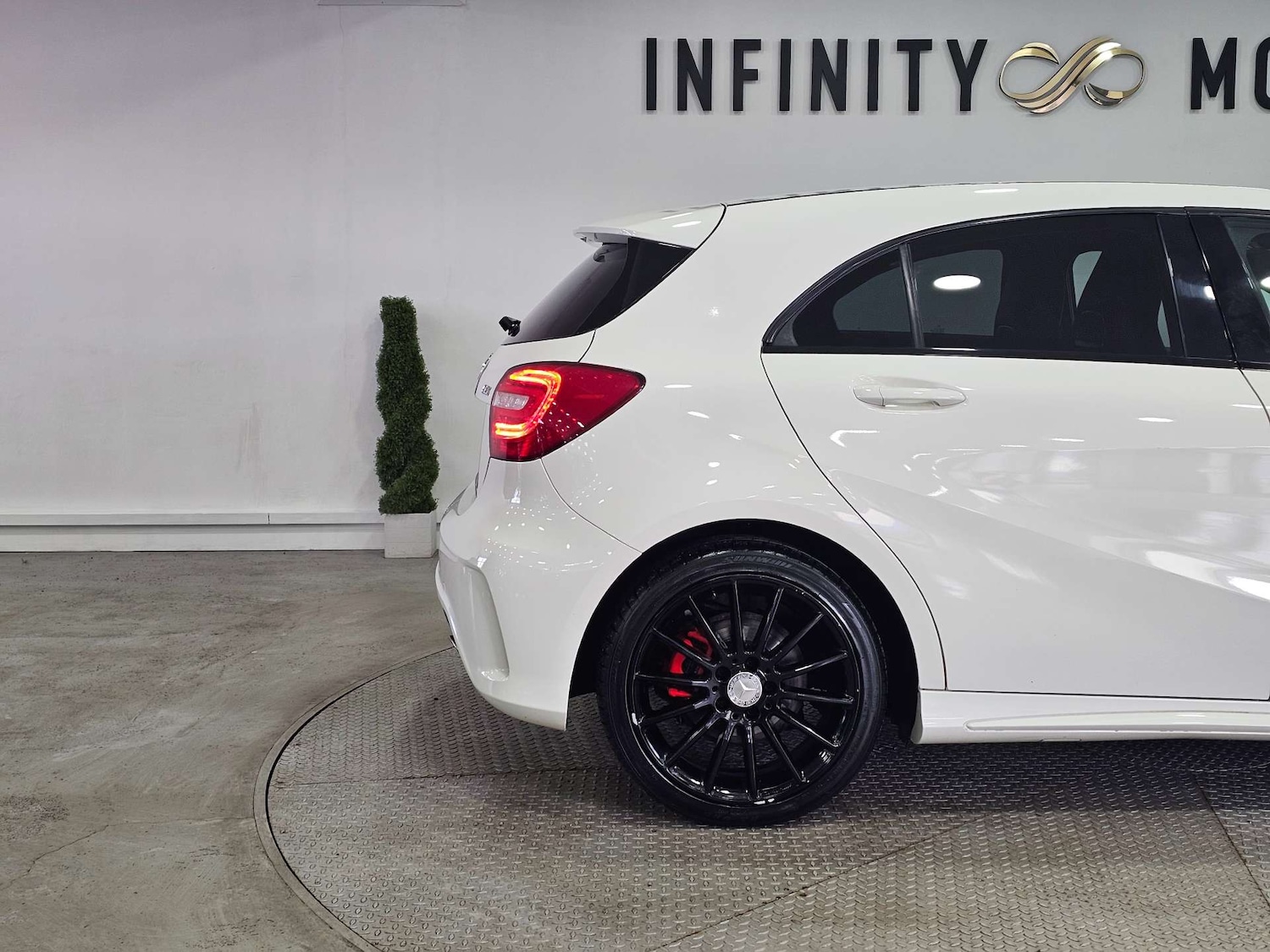 Used Mercedes-Benz A-Class 2015 for sale - 77241083: Photo 37