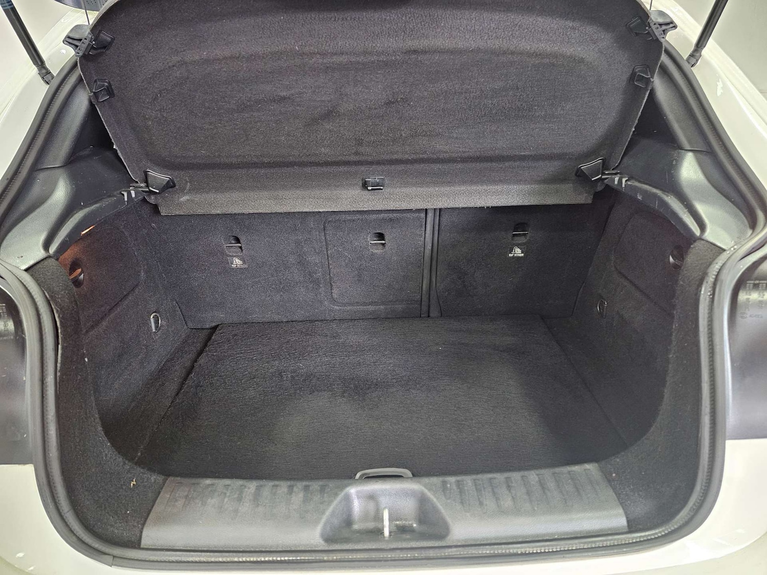 Used Mercedes-Benz A-Class 2015 for sale - 77241083: Photo 50