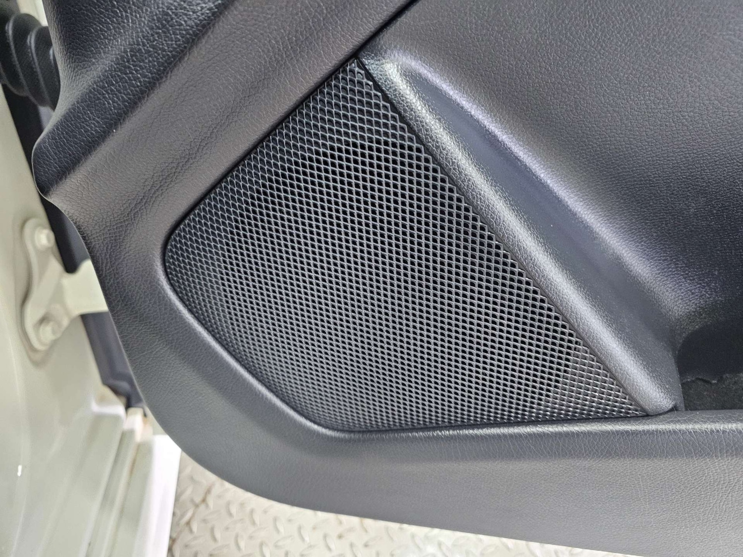 Used Mercedes-Benz A-Class 2015 for sale - 77241083: Photo 57