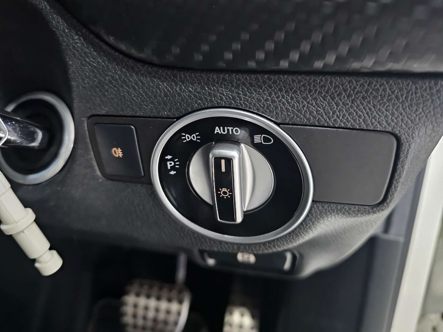 Used Mercedes-Benz A-Class 2015 for sale - 77241083: Photo 59