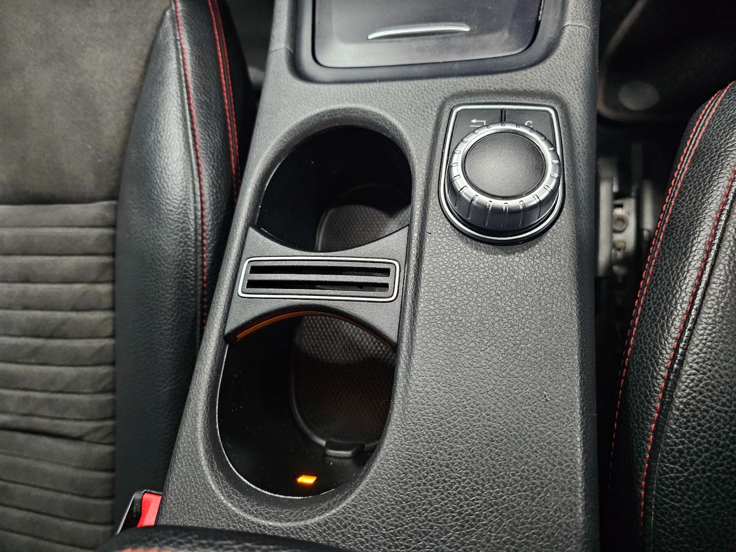 Used Mercedes-Benz A-Class 2015 for sale - 77241083: Photo 67