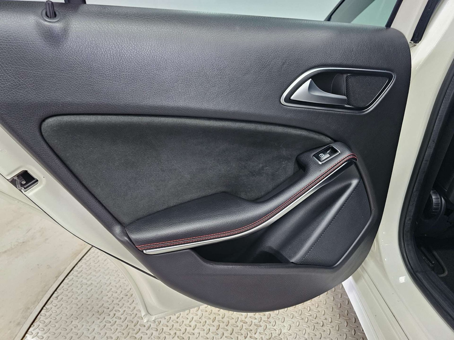 Used Mercedes-Benz A-Class 2015 for sale - 77241083: Photo 82