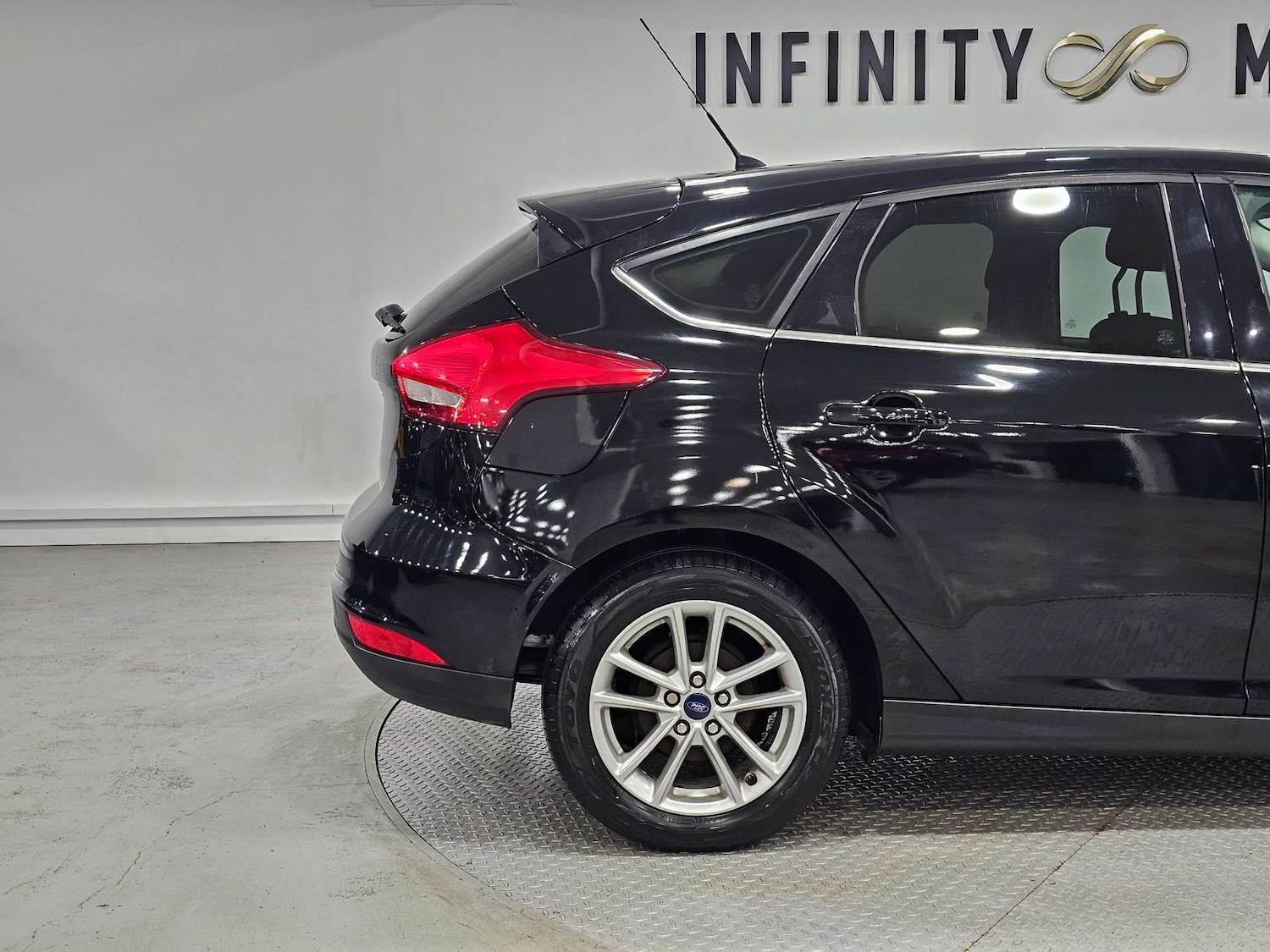 Used Ford Focus 2016 for sale - 77023561: Photo 19